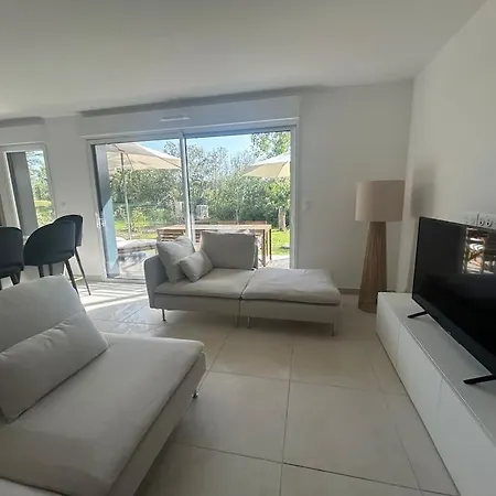 Clos D'alice 3 Apartment